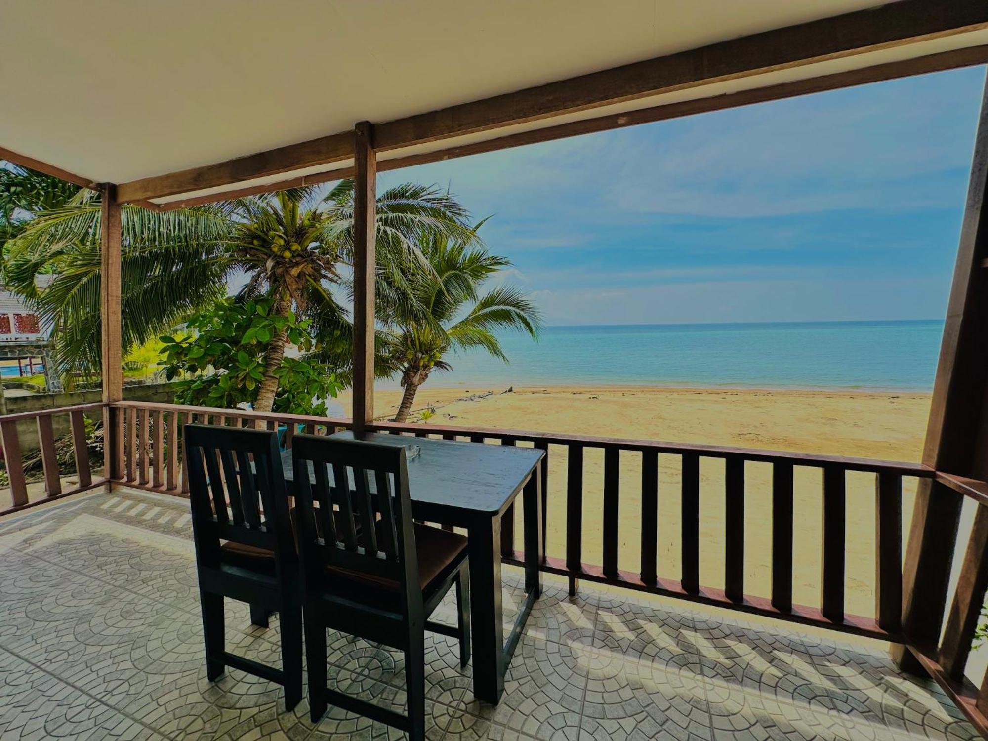 The Scenery Beach Resort Baan Khai Exterior foto