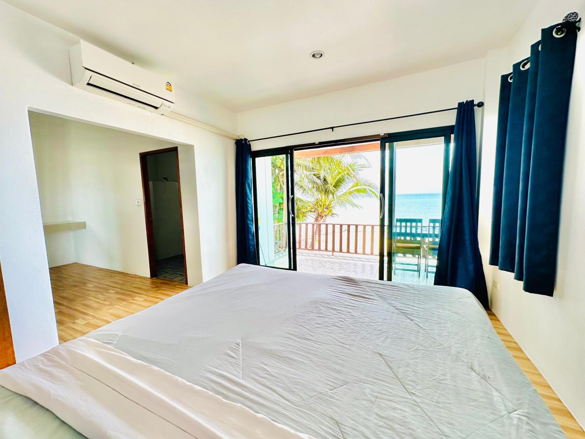 The Scenery Beach Resort Baan Khai Exterior foto