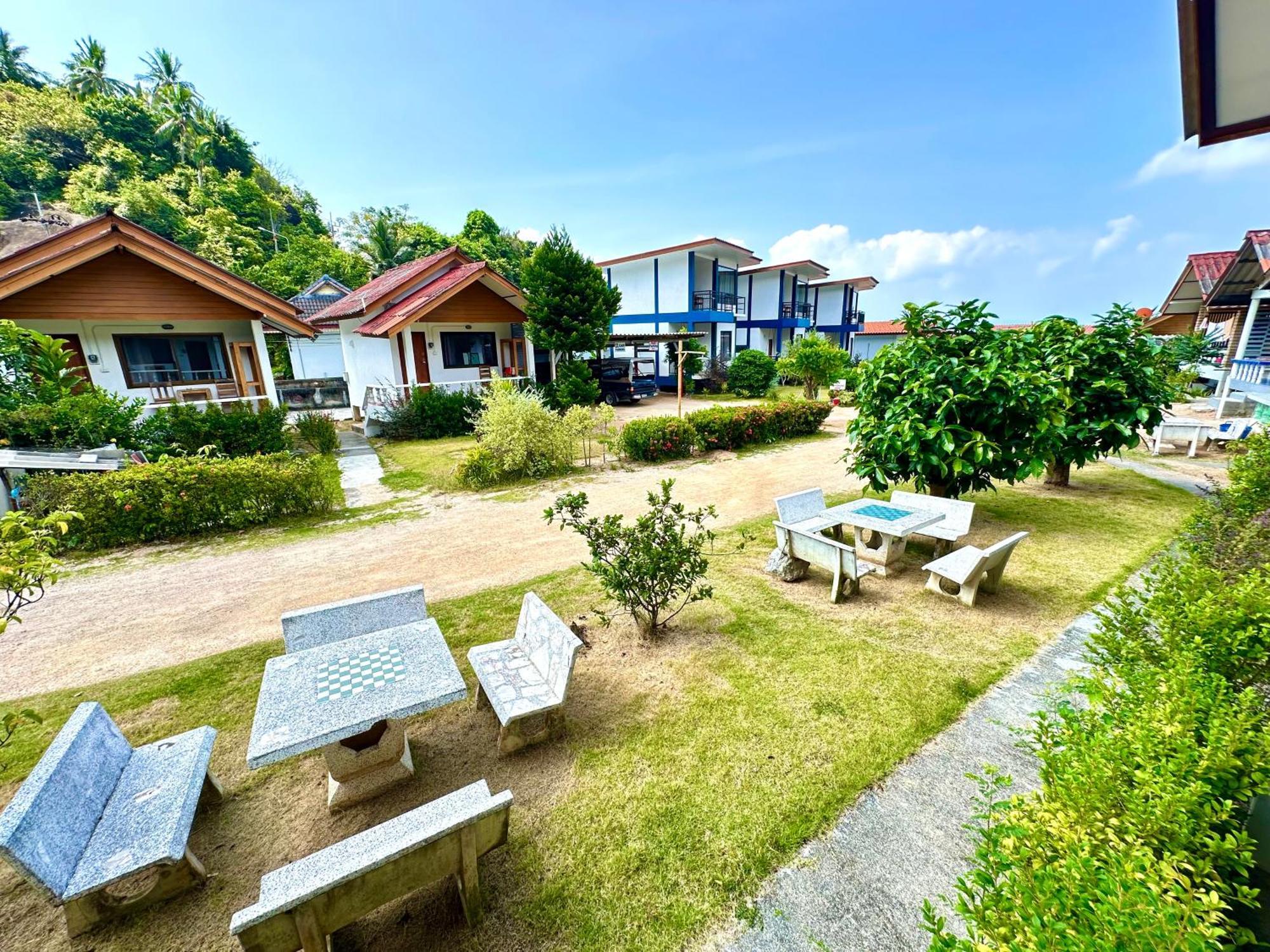 The Scenery Beach Resort Baan Khai Exterior foto